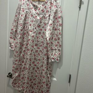 Vintage Sarah Morgan Nightgown- NWT- 1X